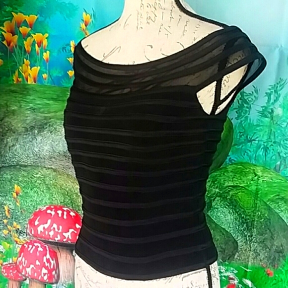 🔵 JS Signature Black Fitted Crop Top Size 10 - Picture 2 of 4